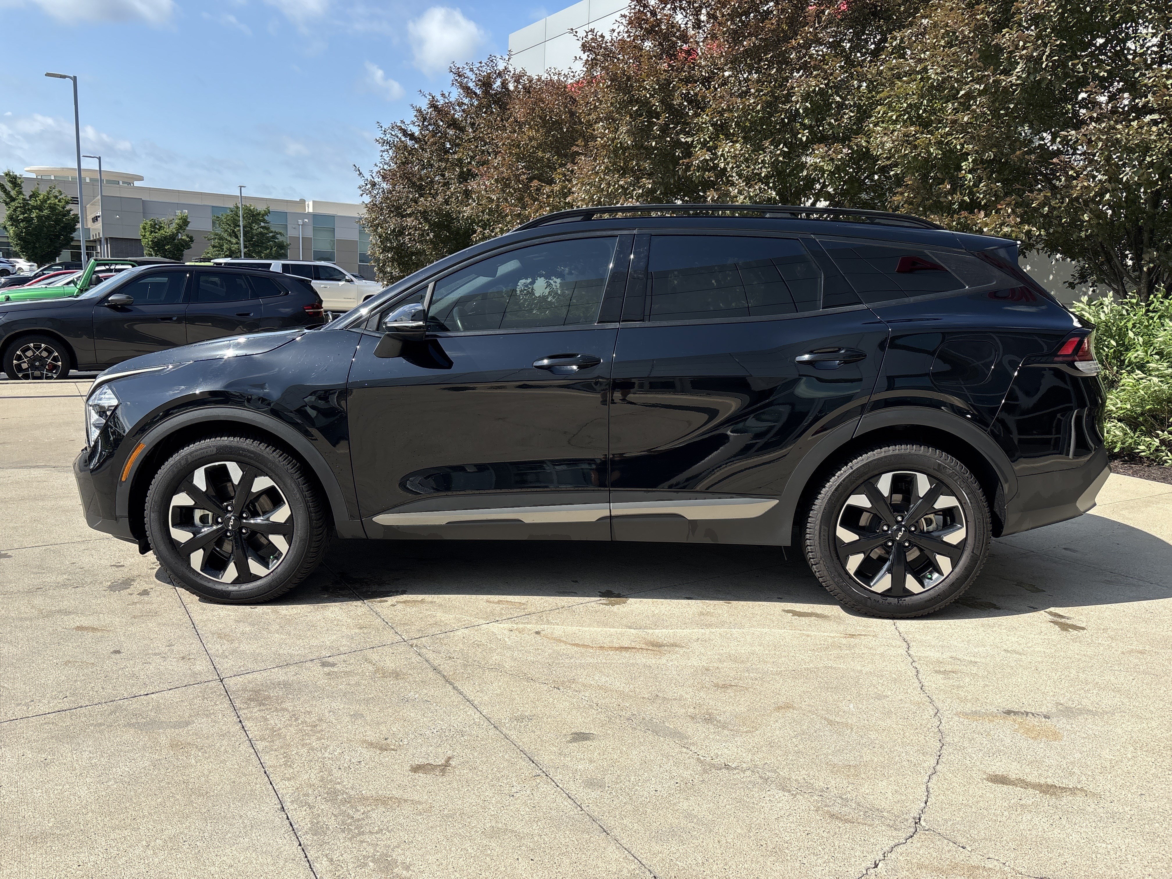 Used 2023 Kia Sportage X-Line w/ X-Line Premium Package AWD/4WD image 9