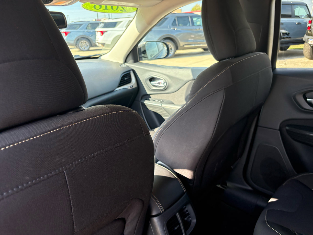Used 2016 Jeep Cherokee Latitude image 30