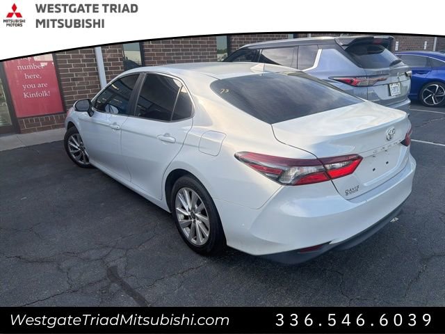 Used 2023 Toyota Camry LE image 6