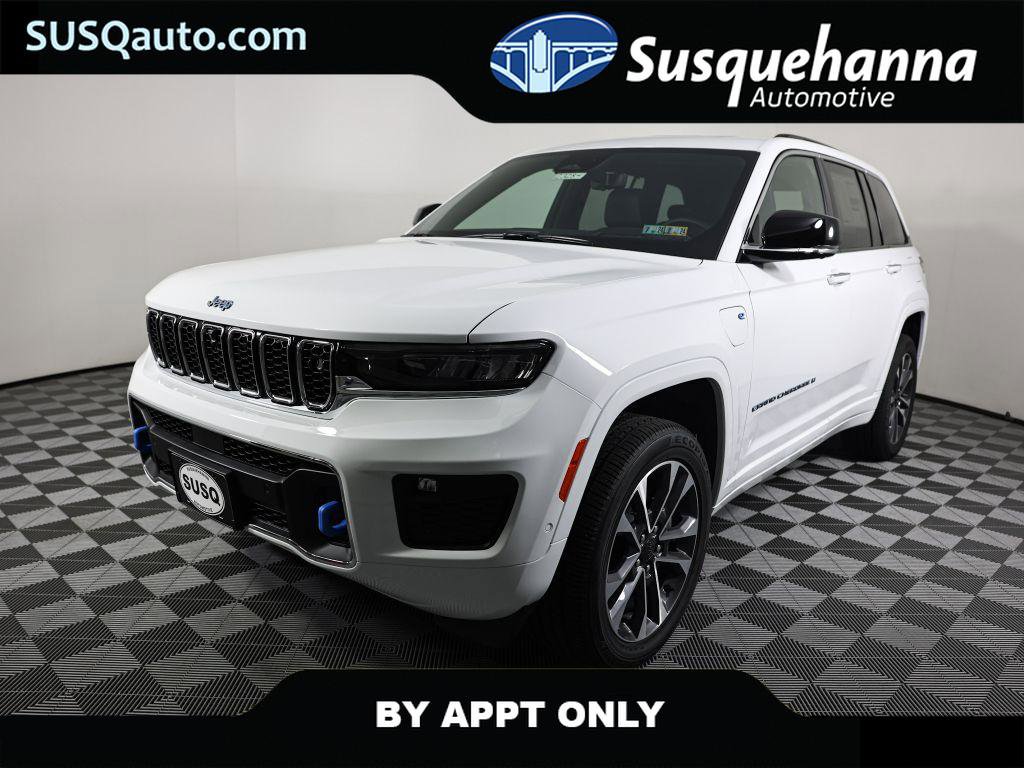 Used 2023 Jeep Grand Cherokee Overland w/ Advanced Protech Group III