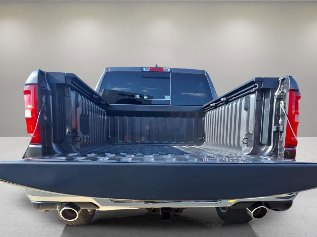 New 2026 RAM 1500 Big Horn AWD/4WD image 4
