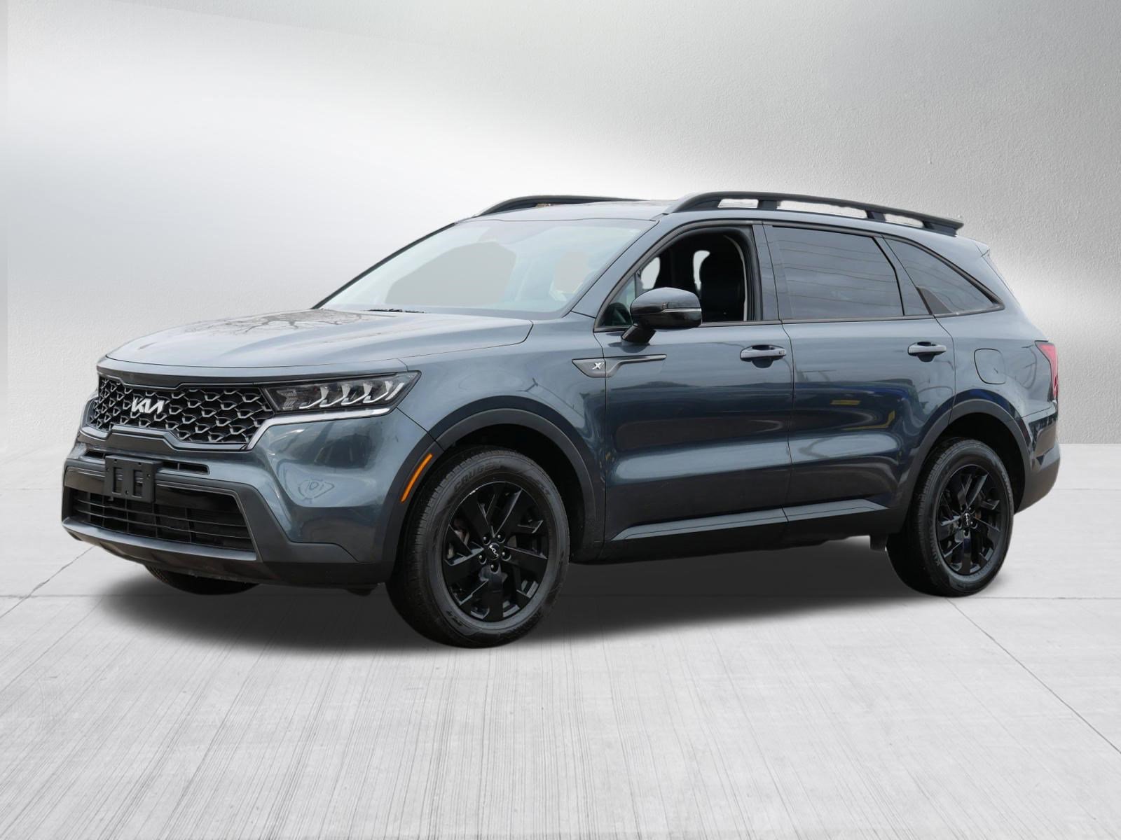 Certified 2022 Kia Sorento S image 3