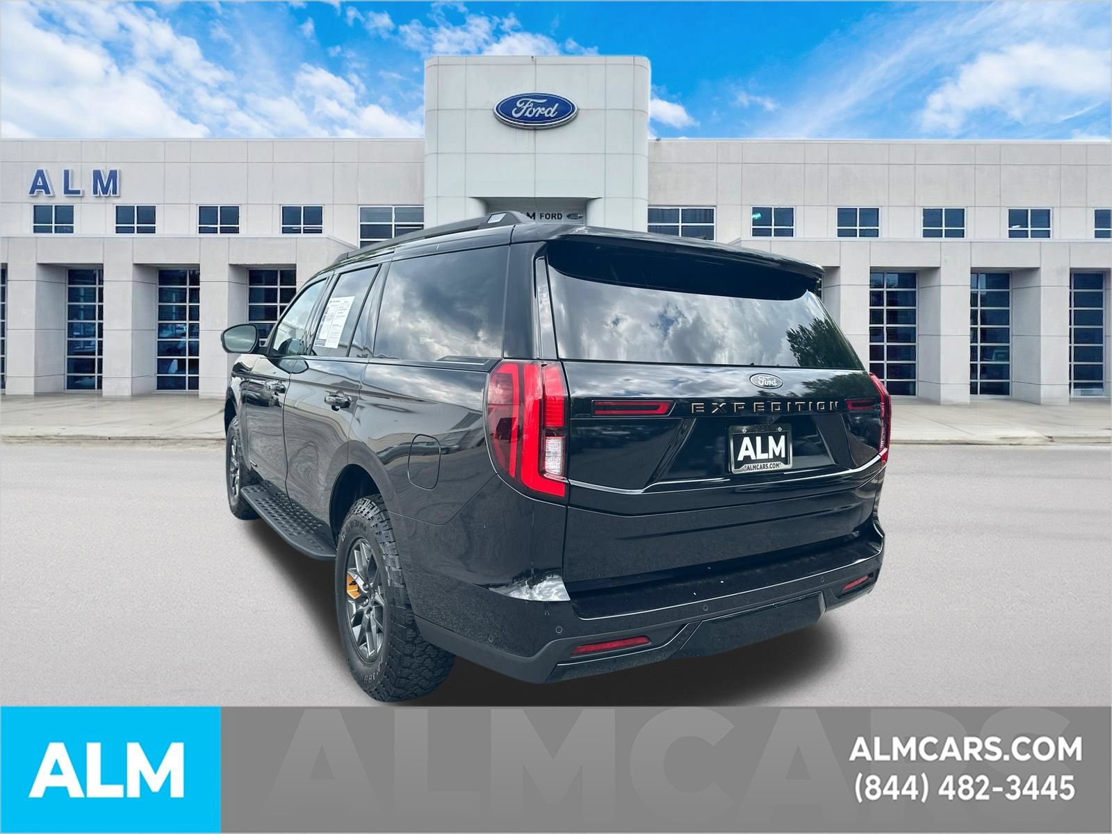 Certified 2025 Ford Expedition Tremor AWD/4WD image 8