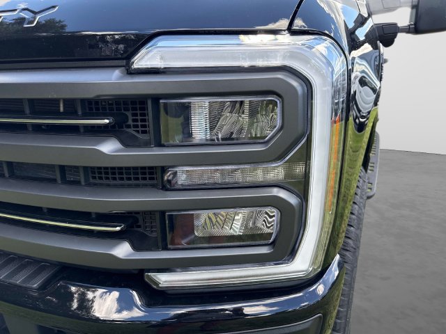 New 2027 Ford F350 XLT w/ XLT Premium Package AWD/4WD image 10