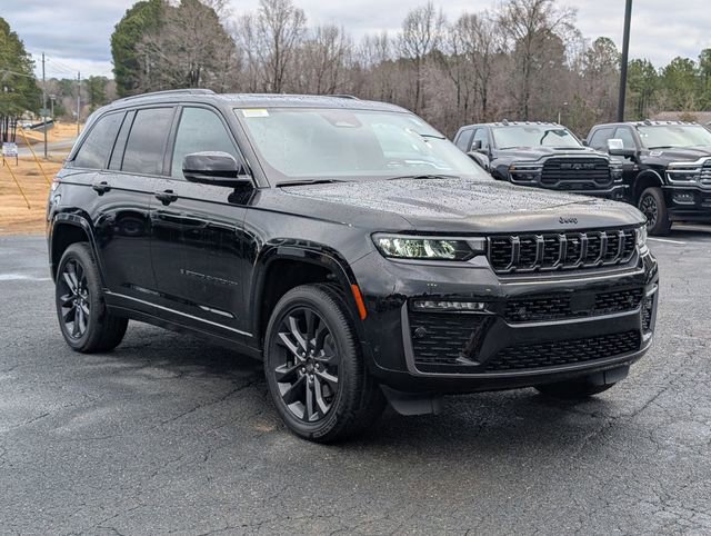 New 2026 Jeep Grand Cherokee Limited AWD/4WD image 2