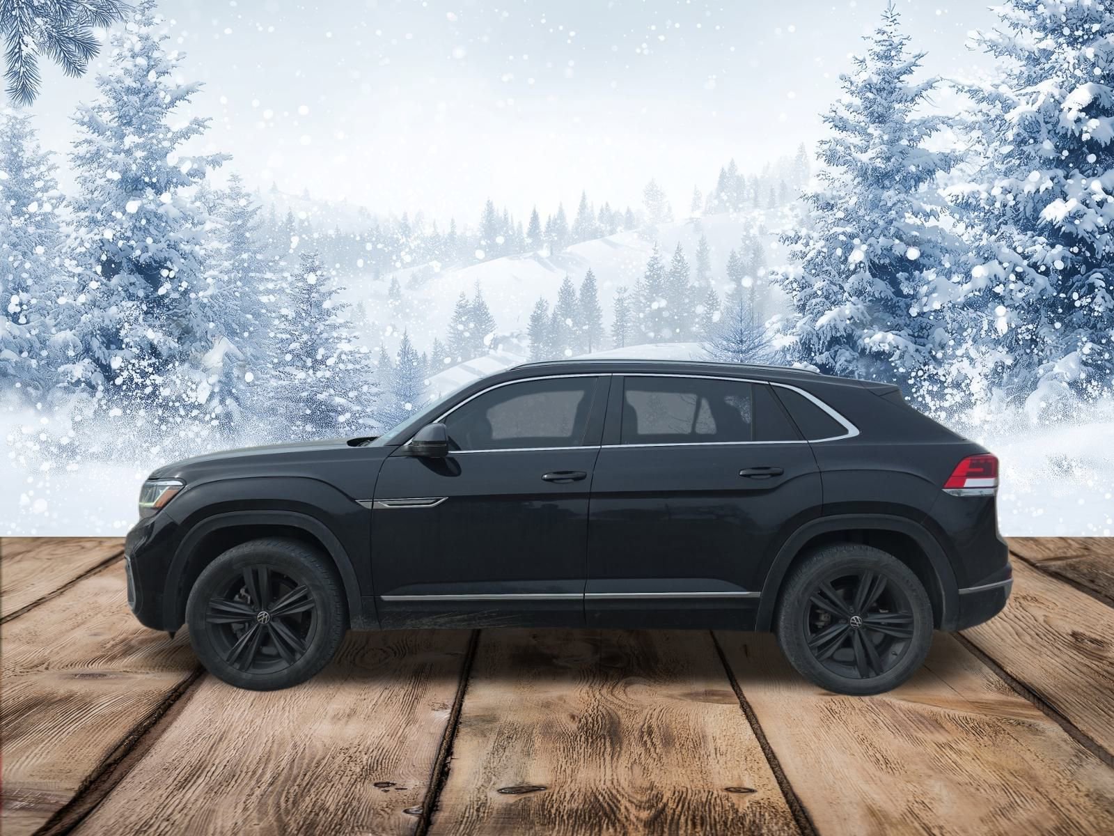 Used 2022 Volkswagen Atlas Cross Sport SEL R-Line image 2