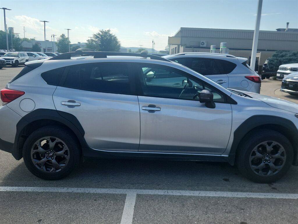 Used 2021 Subaru Crosstrek 2.5i Sport w/ Moonroof Package AWD/4WD image 3