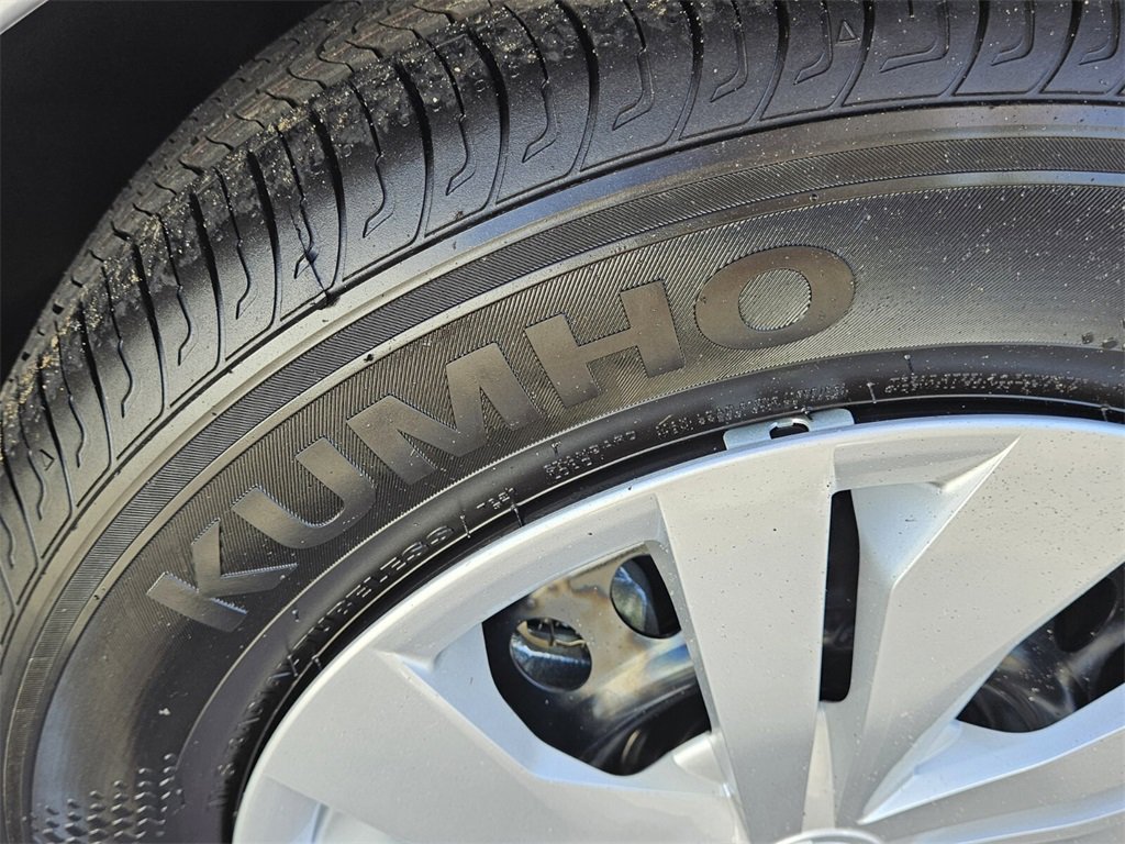 New 2025 Nissan Versa S w/ Trunk Package image 17