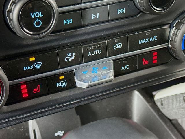 Used 2023 Ford Bronco Black Diamond image 20