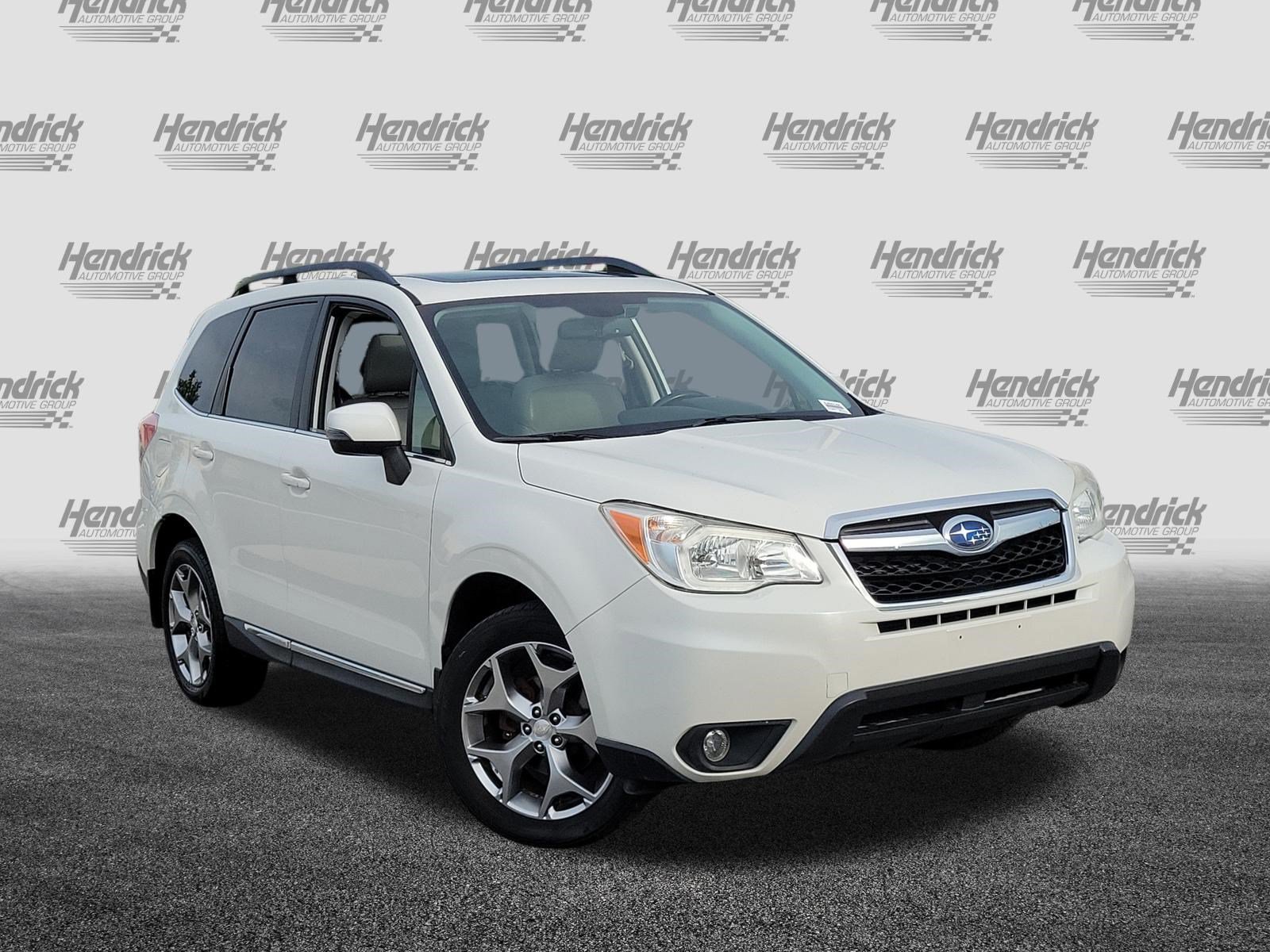 Used 2016 Subaru Forester 2.5i Touring w/ Eyesight & Navigation System AWD/4WD image 2