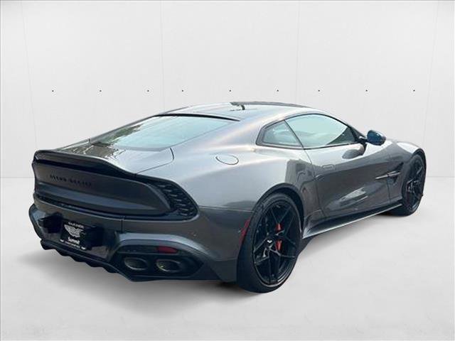 Used 2025 Aston Martin Vanquish image 7