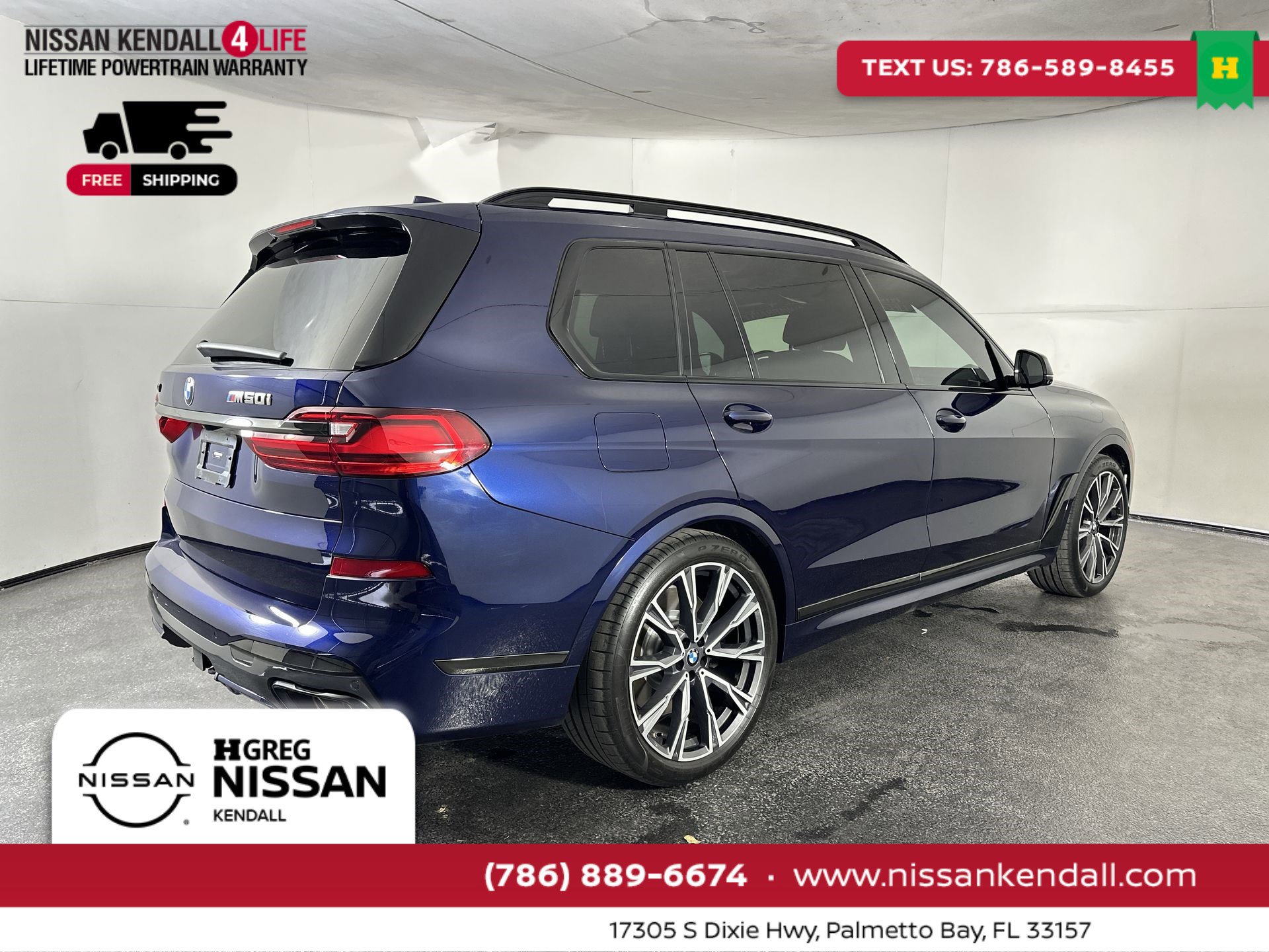 Used 2021 BMW X7 M50i image 11