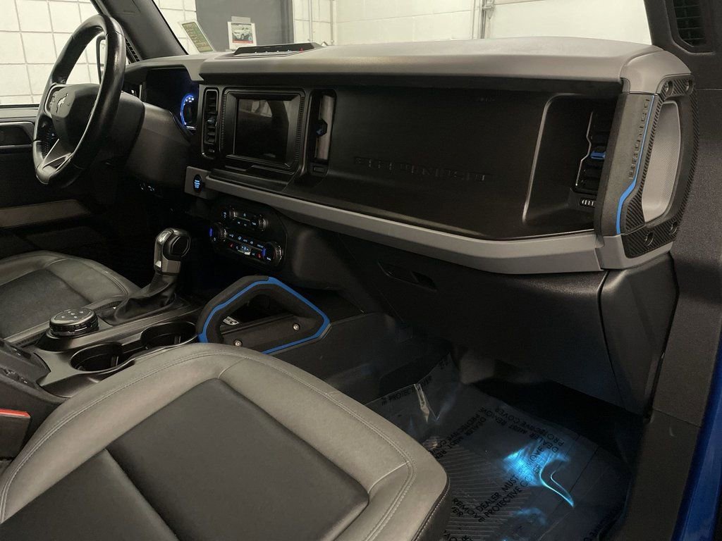 Used 2021 Ford Bronco Black Diamond w/ Sasquatch Package image 22