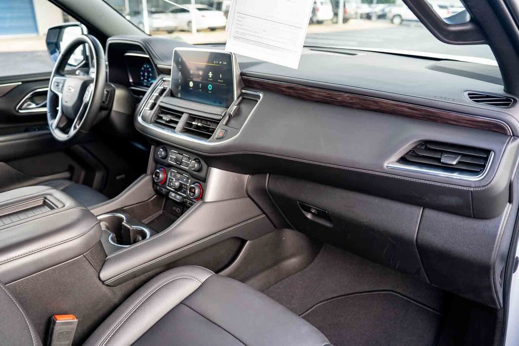 Certified 2023 Chevrolet Tahoe Z71 w/ Luxury Package AWD/4WD image 27