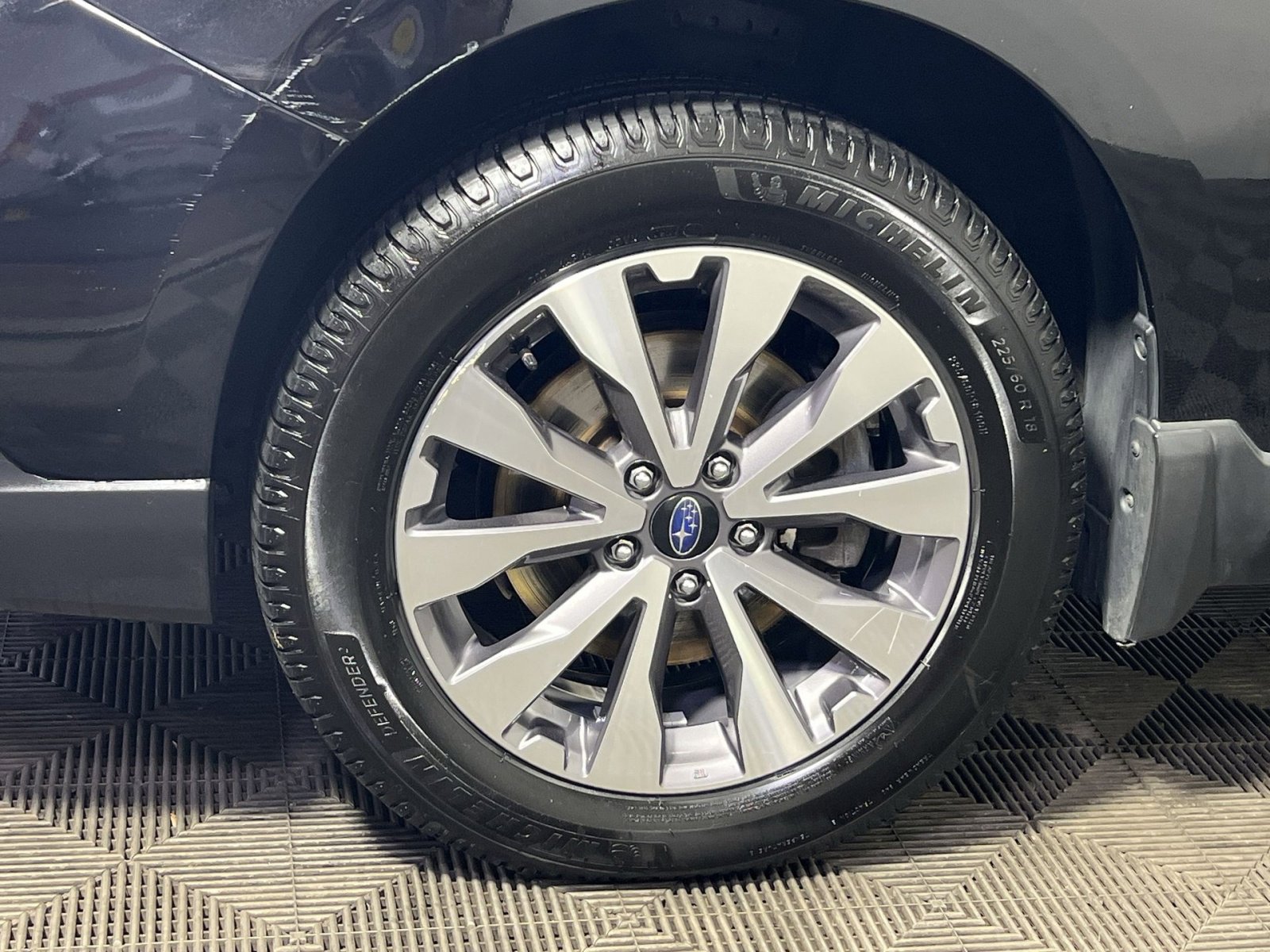 Used 2018 Subaru Outback 2.5i Touring image 12