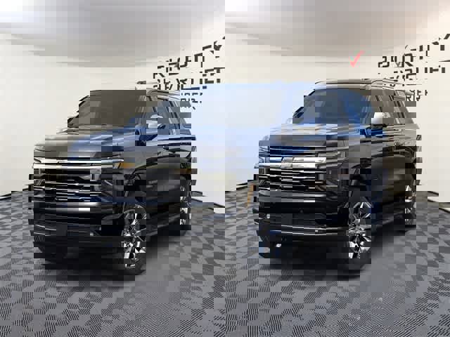 New 2026 Chevrolet Suburban Premier w/ Sun And Tow Package image 6