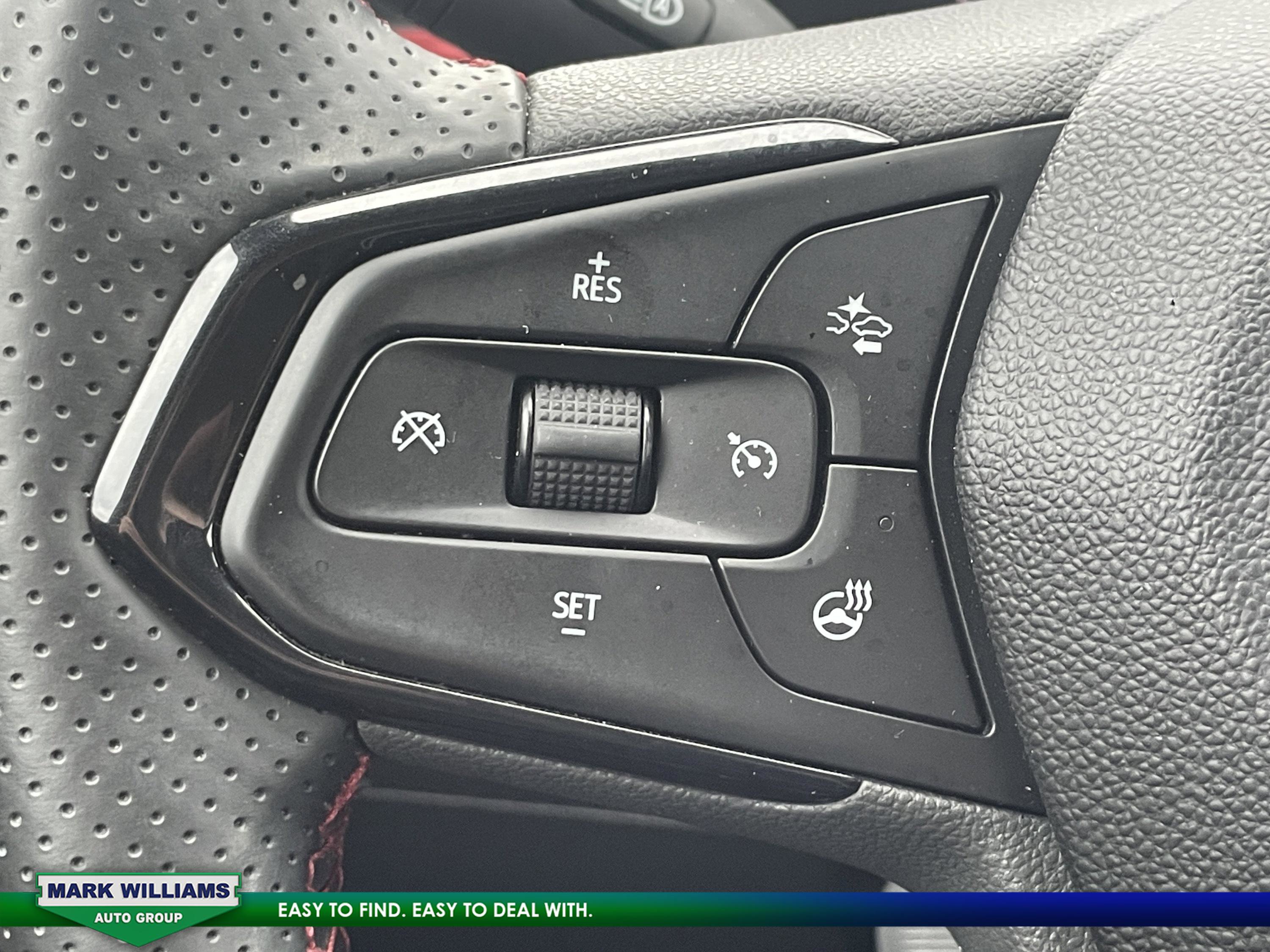 Used 2024 Chevrolet Trax RS image 18