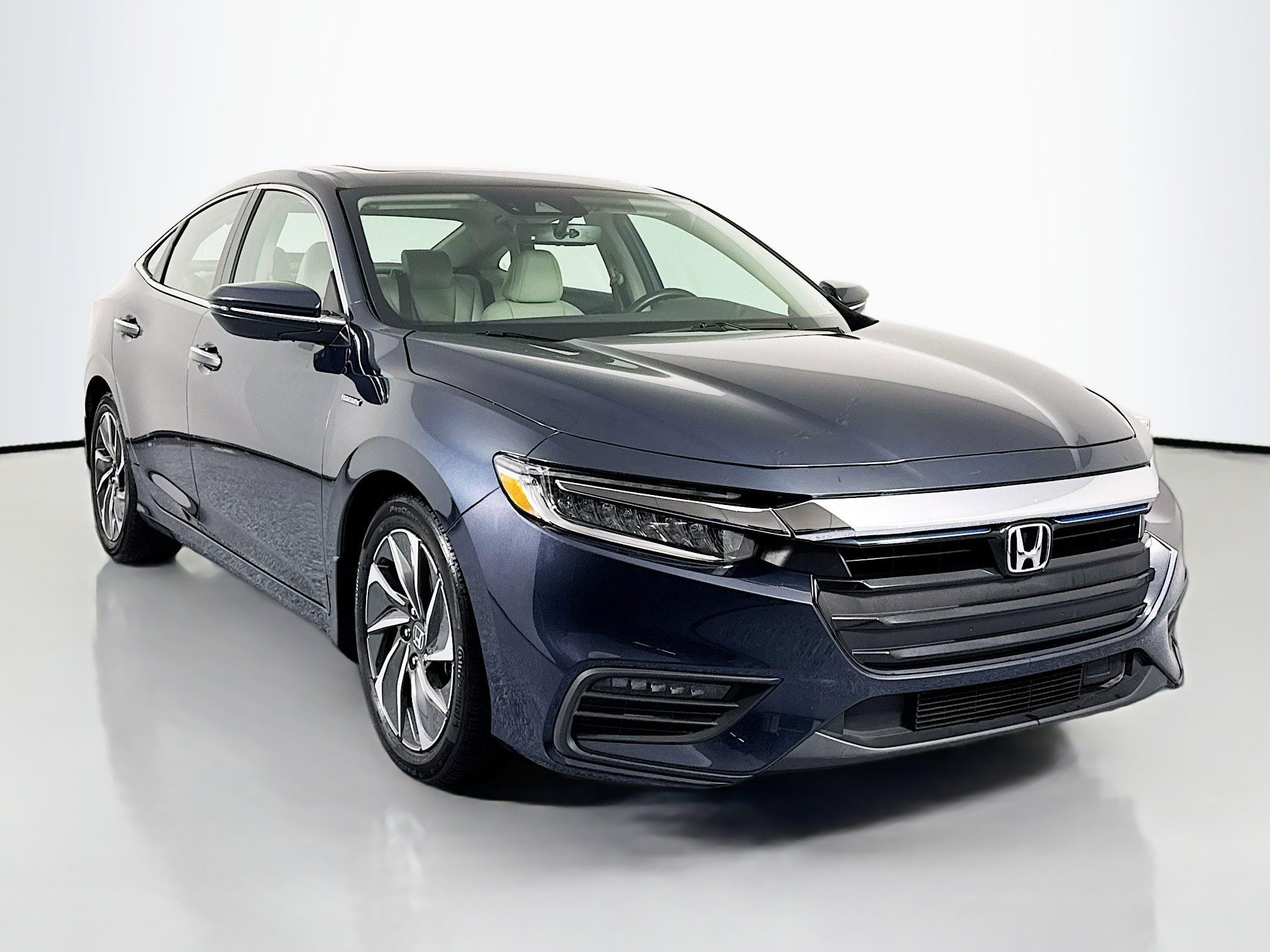 Certified 2022 Honda Insight Touring image 3