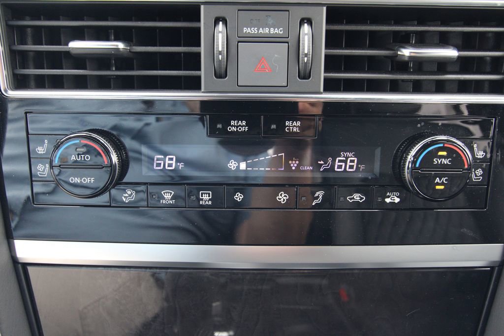 Used 2024 INFINITI QX80 Sensory AWD/4WD image 29