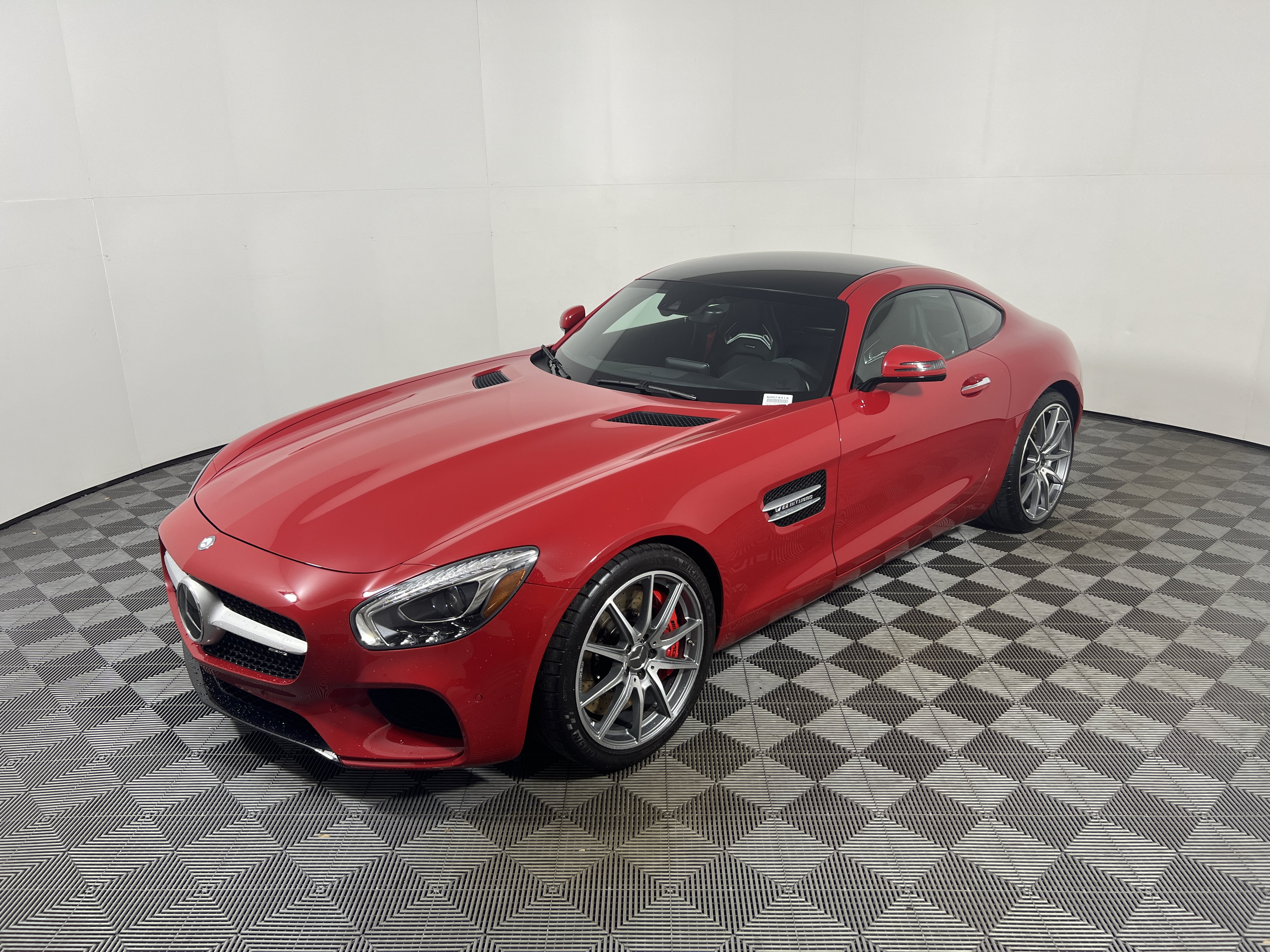 Used 2016 Mercedes-Benz AMG GT S image 9