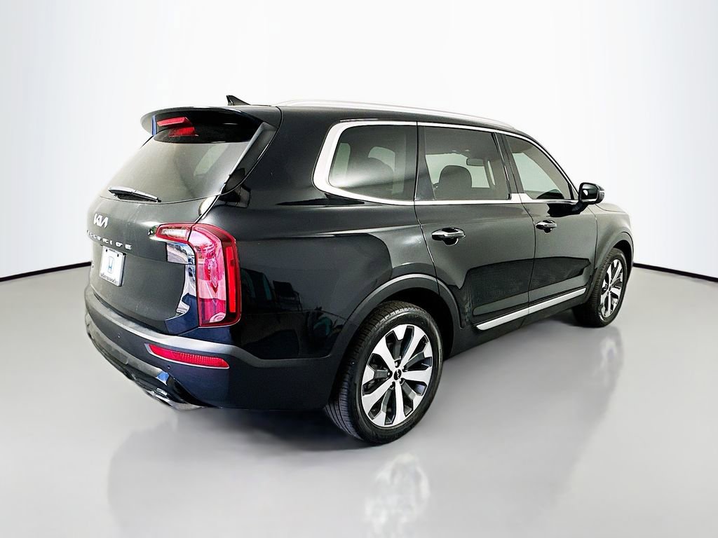 Used 2022 Kia Telluride S image 5