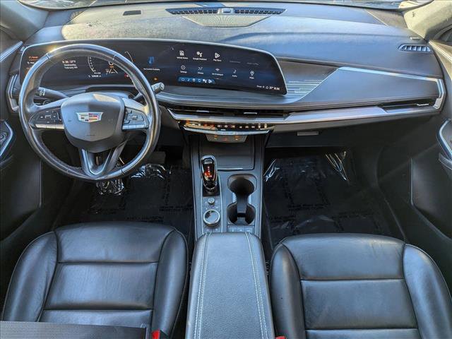 Used 2024 Cadillac XT4 Premium Luxury image 21