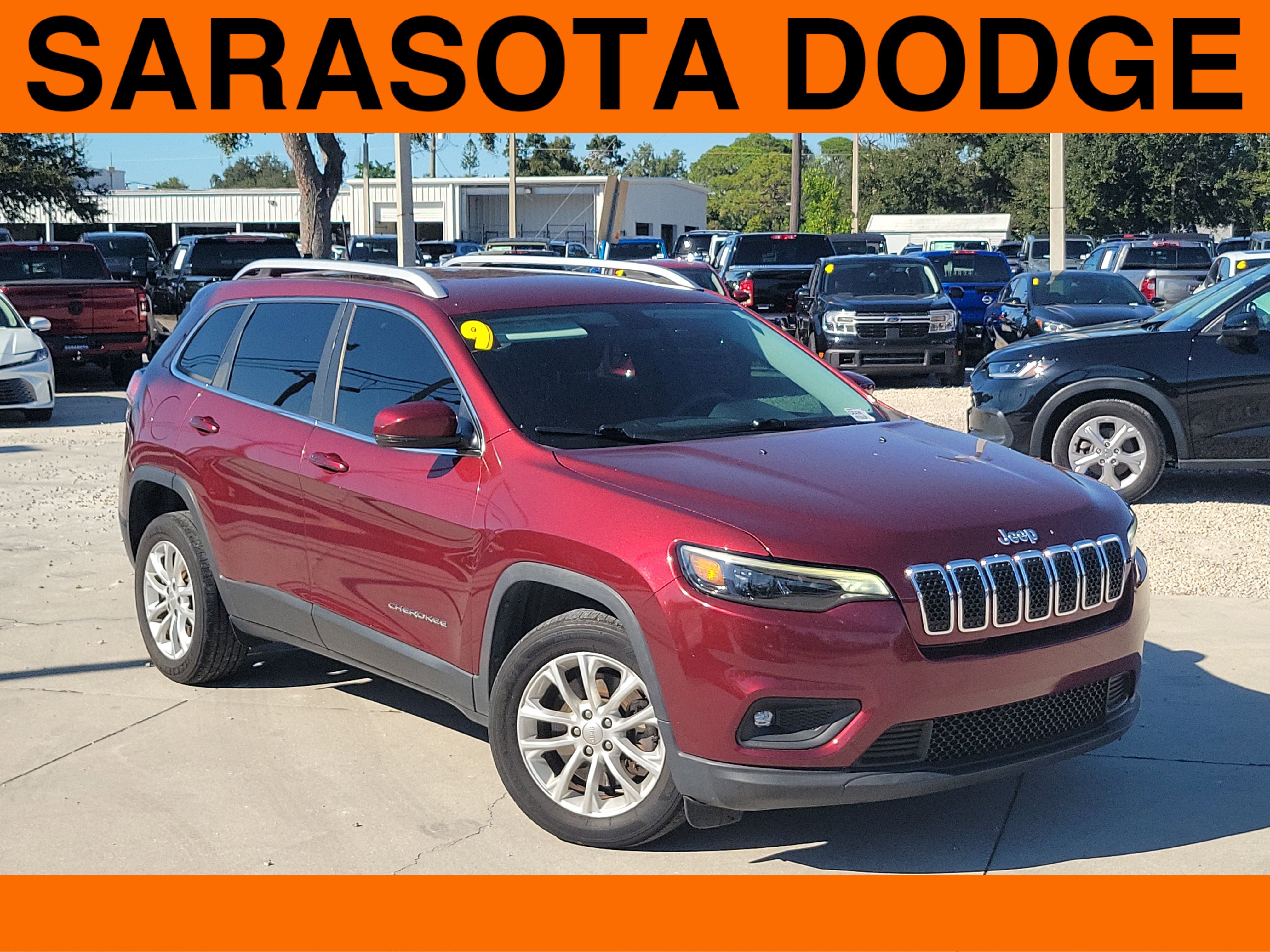 Used 2019 Jeep Cherokee Latitude w/ Popular Appearance Group