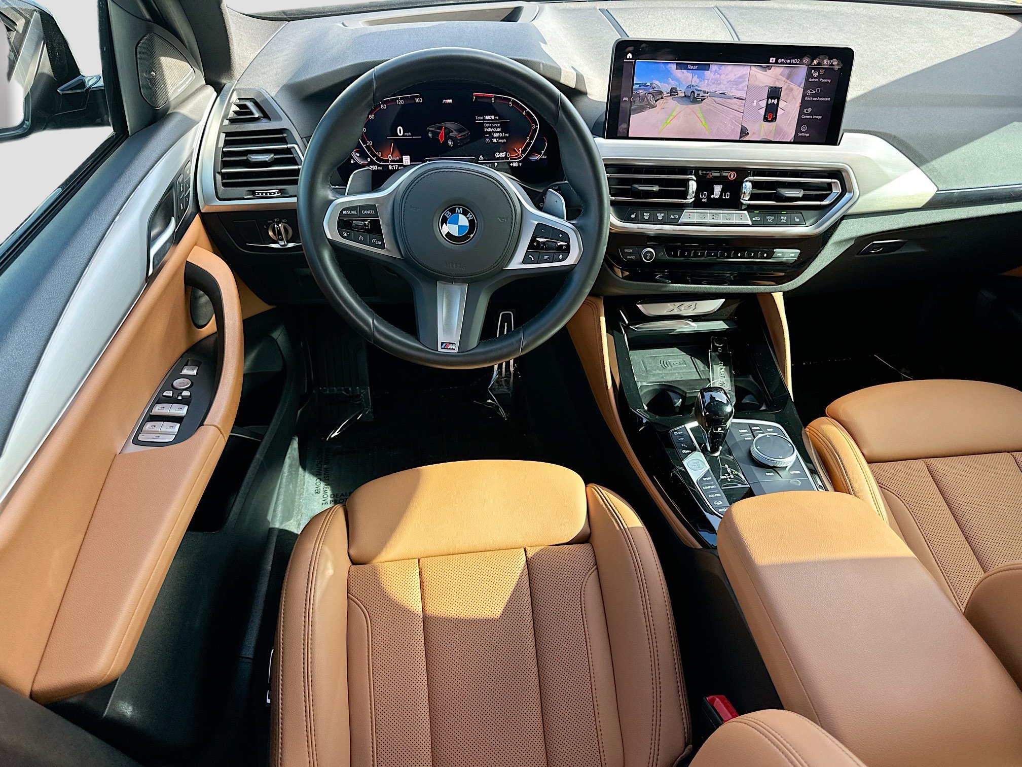 Used 2025 BMW X4 xDrive30i w/ M Sport Package AWD/4WD image 24