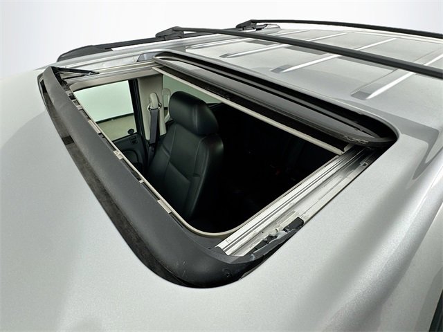 Used 2013 Chevrolet Avalanche LTZ image 14