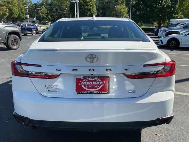 Used 2025 Toyota Camry SE FWD image 9