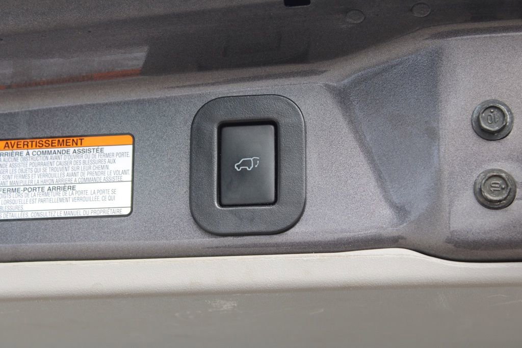 Used 2015 Toyota Sienna XLE Premium image 11