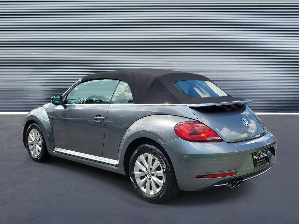 Used 2019 Volkswagen Beetle 2.0T S FWD image 4