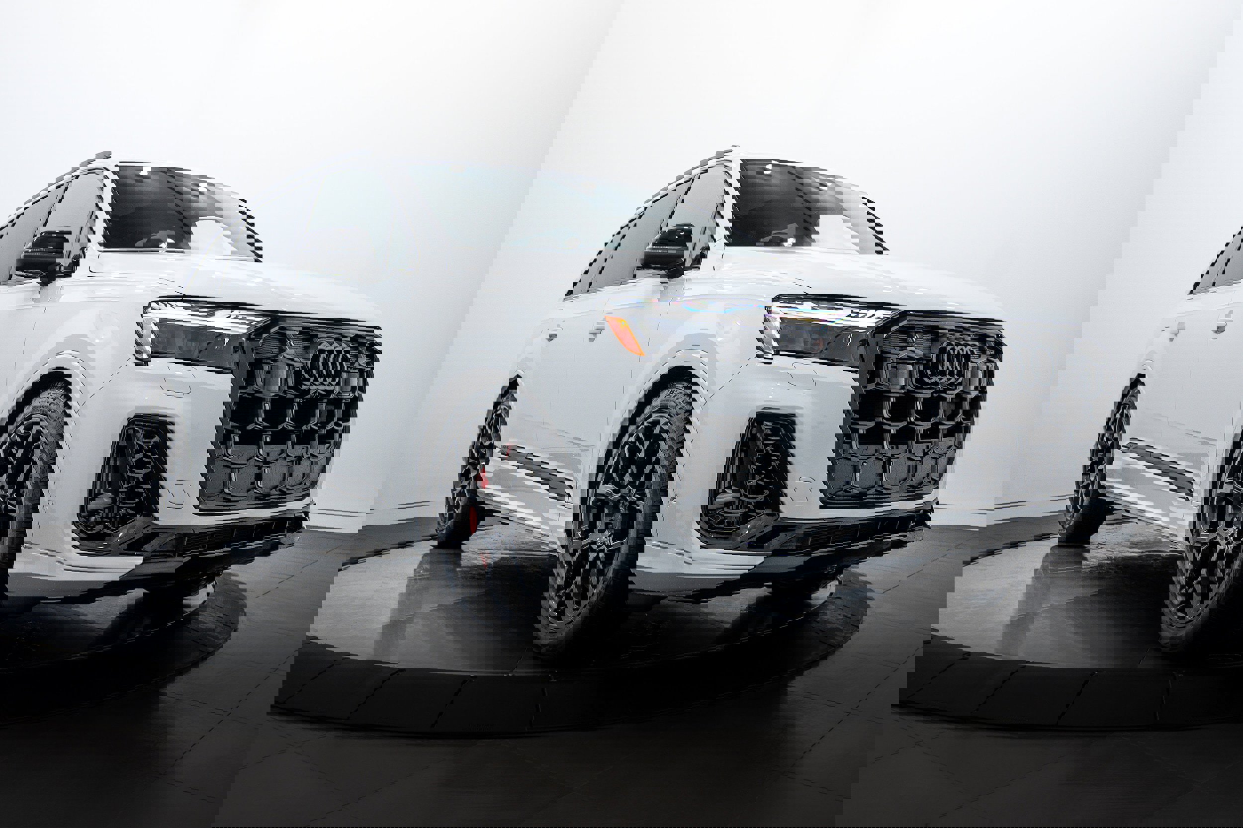 New 2026 Audi SQ7 Prestige image 2