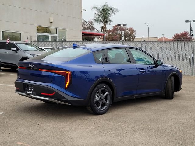 New 2025 Kia K4 LXS image 5