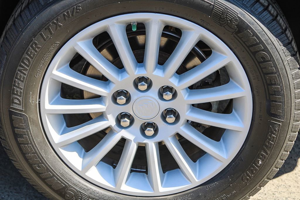 Used 2008 Buick Enclave CXL w/ Entertainment Package #1 image 11