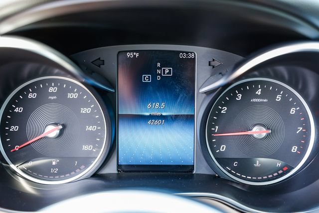 Used 2019 Mercedes-Benz C 300 Sedan image 24