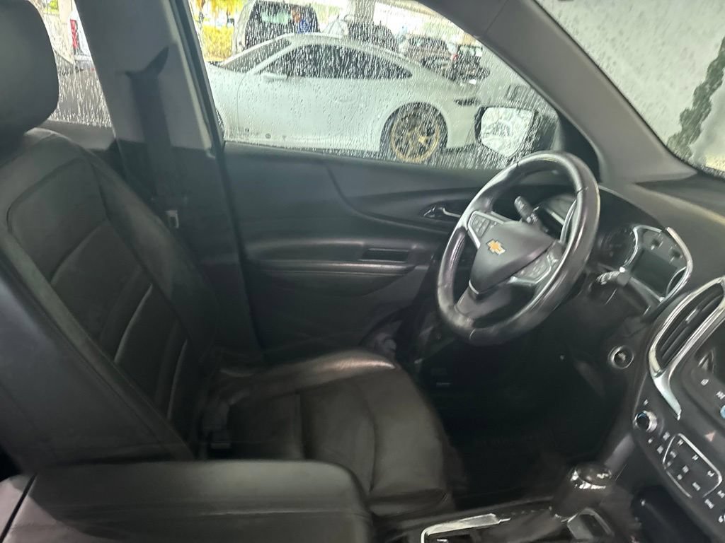 Used 2020 Chevrolet Equinox Premier FWD image 8