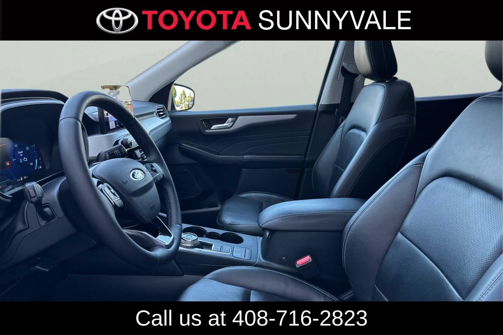 Used 2022 Ford Escape SEL w/ Technology Package FWD image 14