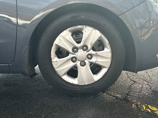 Used 2016 Kia Forte LX image 27