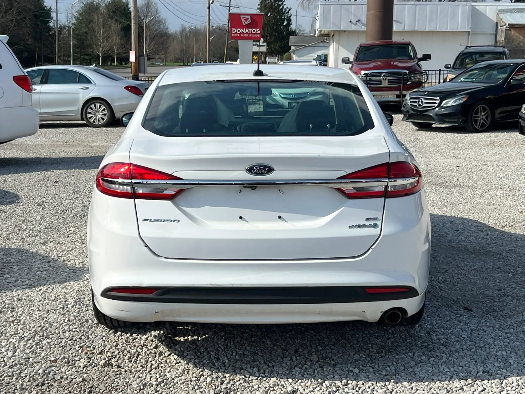 Used 2017 Ford Fusion SE image 7