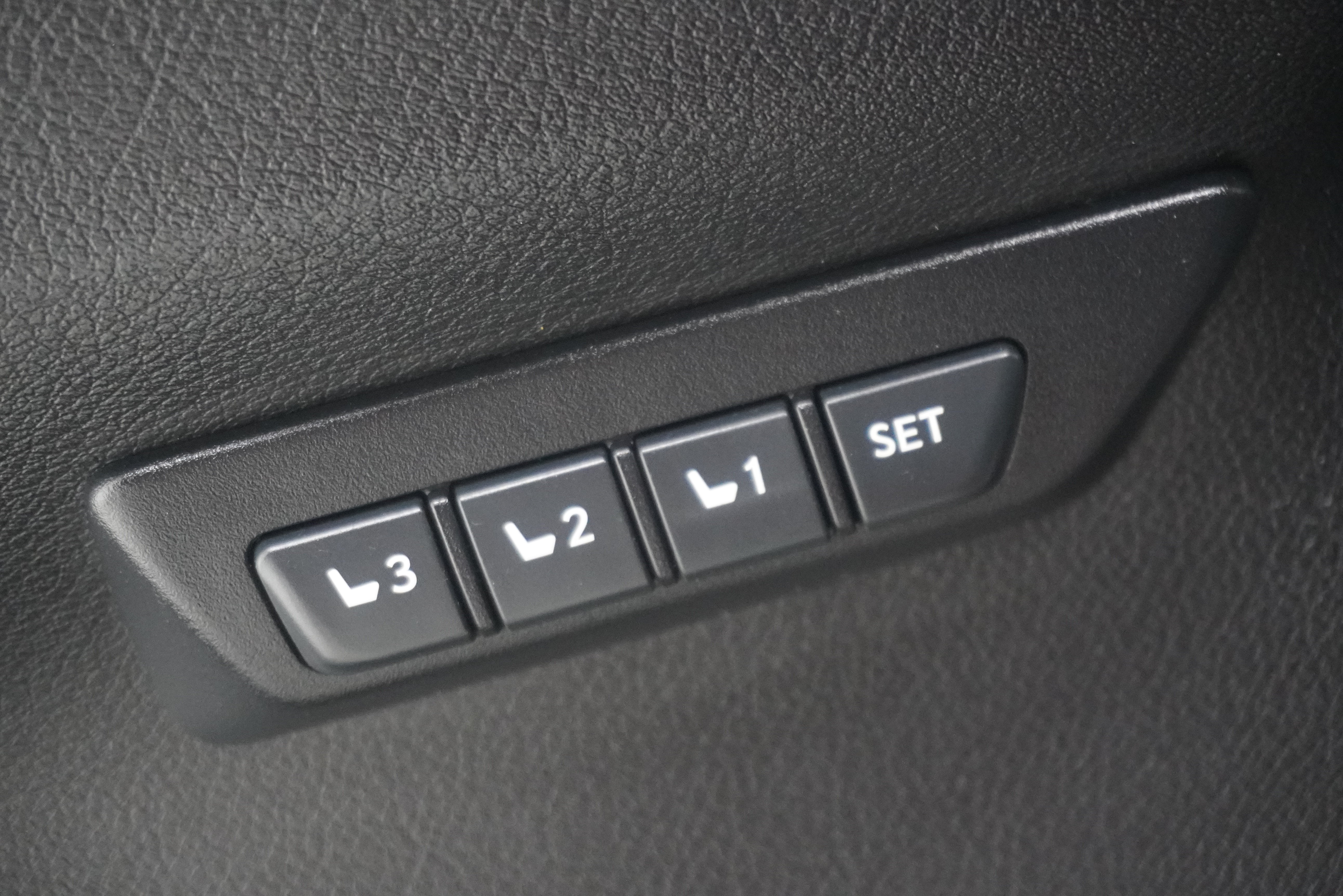 Used 2016 Lexus NX 200t FWD w/ Premium Package image 16