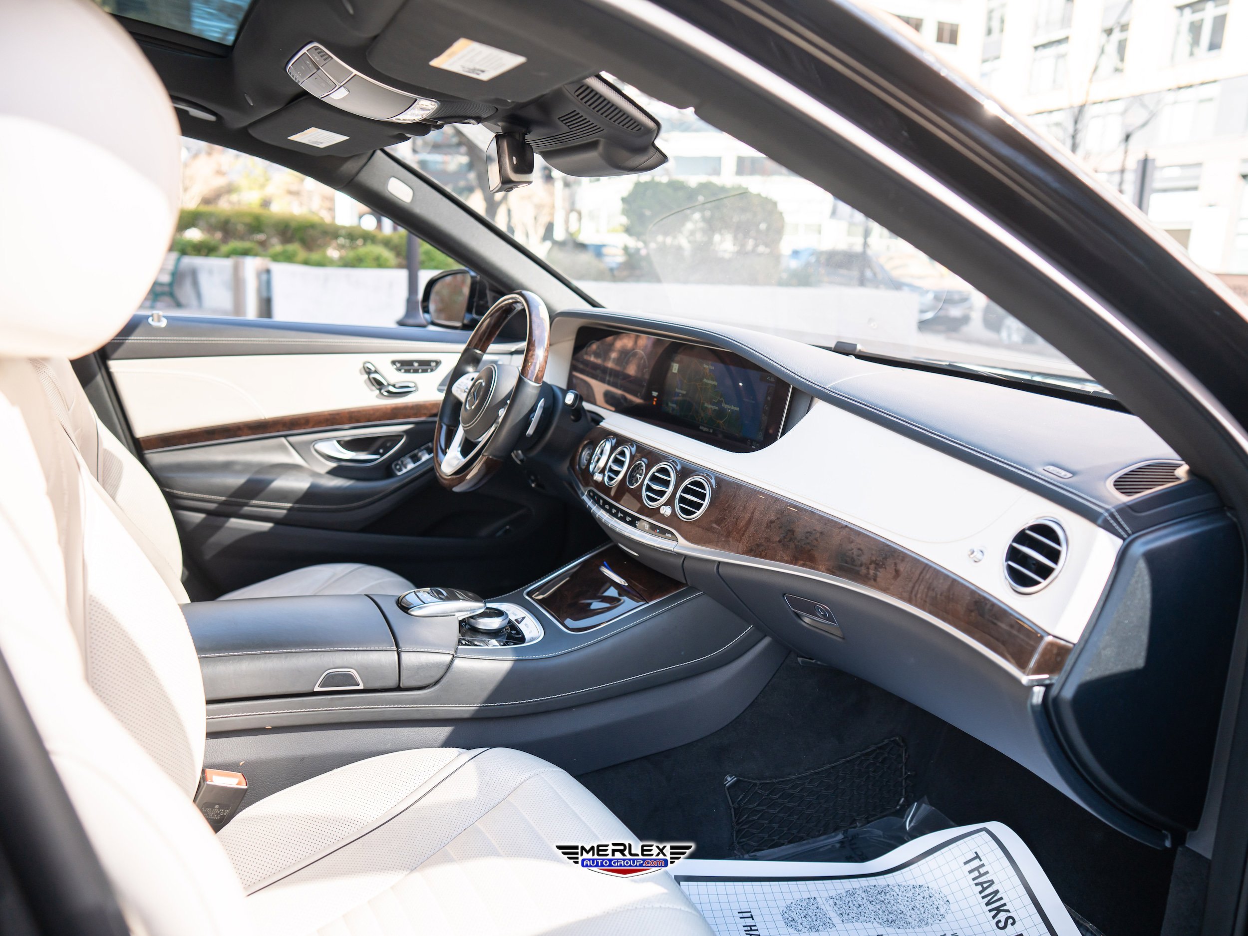 Used 2019 Mercedes-Benz S 560 Sedan w/ Premium Package image 15