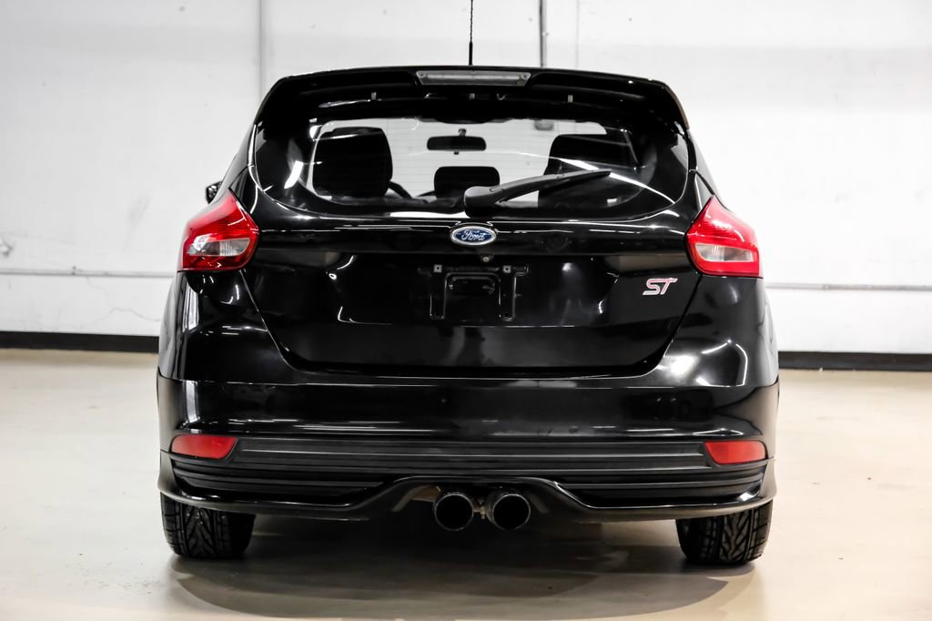 Used 2015 Ford Focus ST FWD image 8