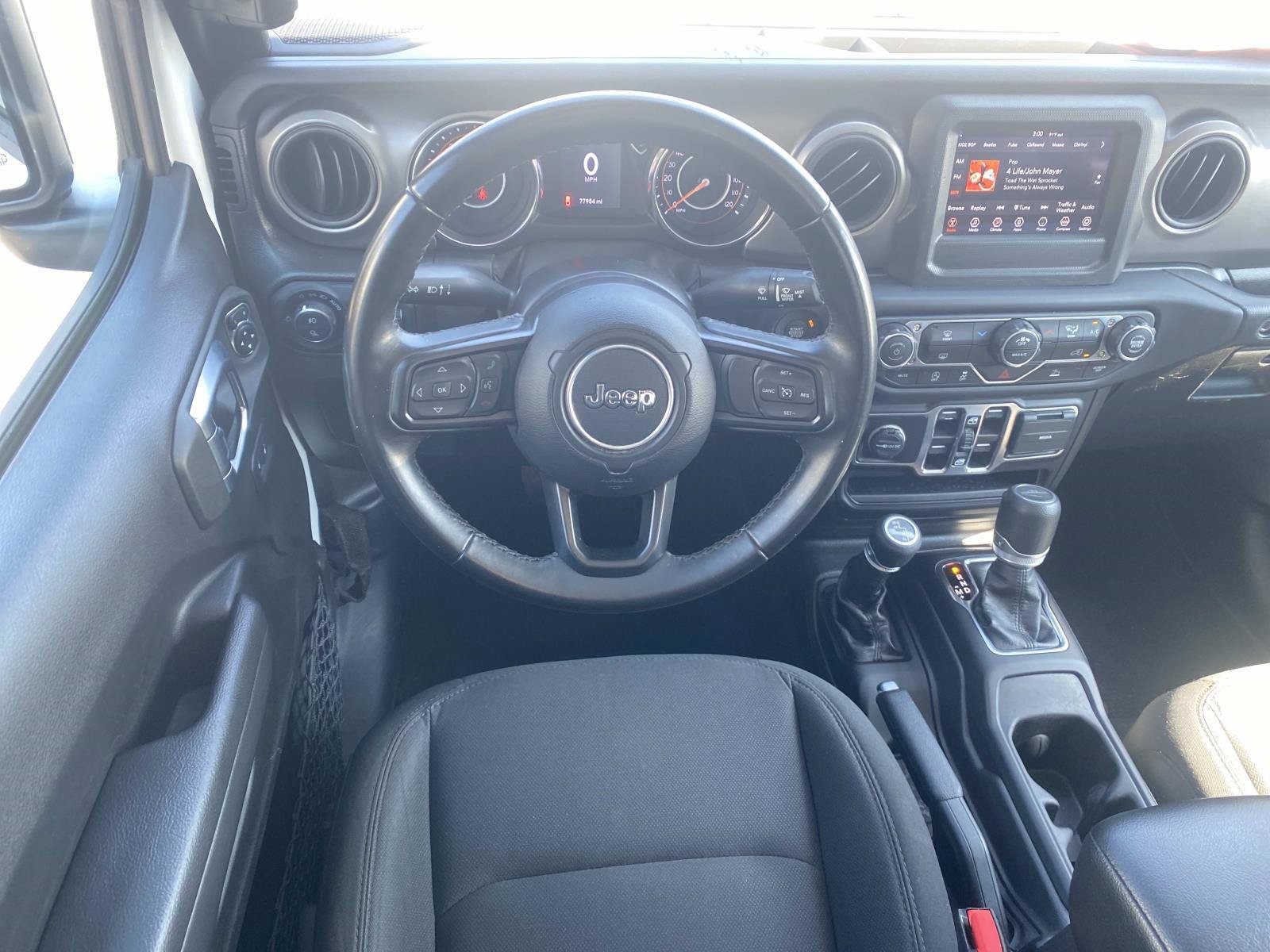 Used 2022 Jeep Gladiator Sport AWD/4WD image 18