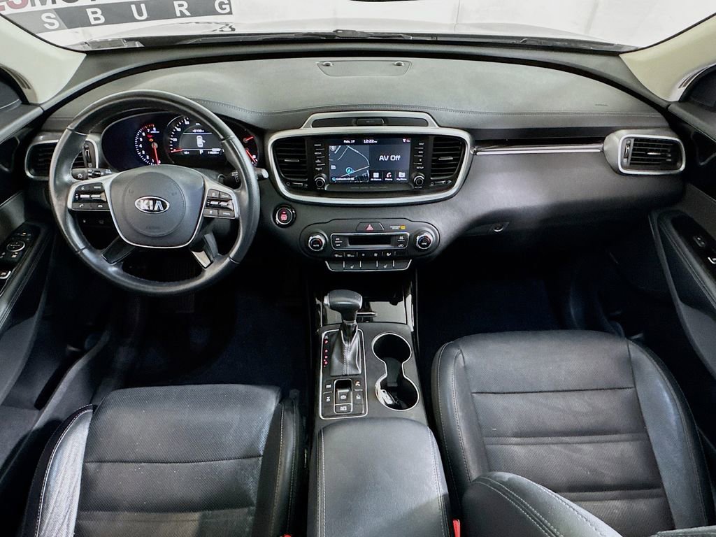 Used 2020 Kia Sorento SX image 32