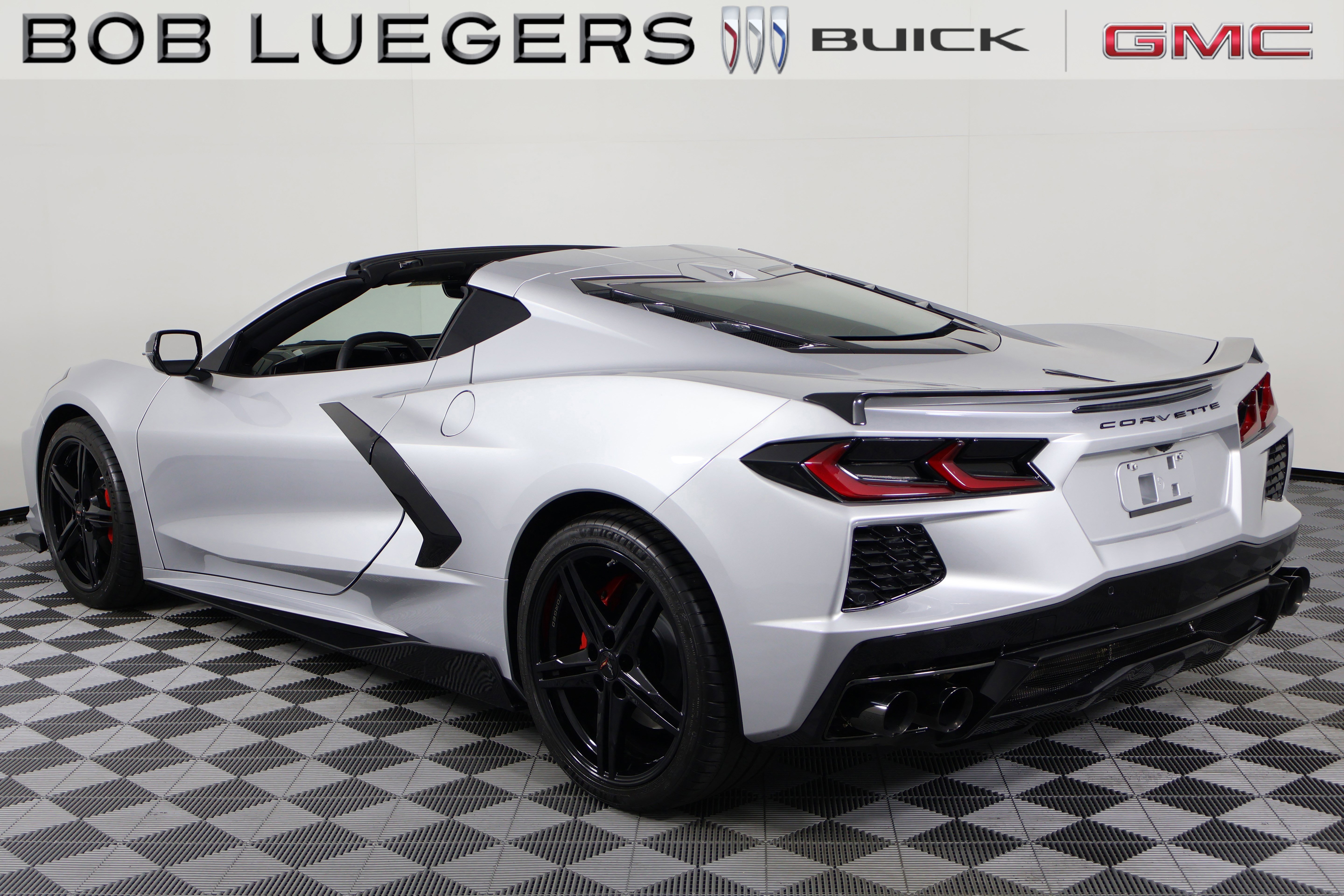 Used 2026 Chevrolet Corvette Stingray Coupe w/ 1LT RWD image 5