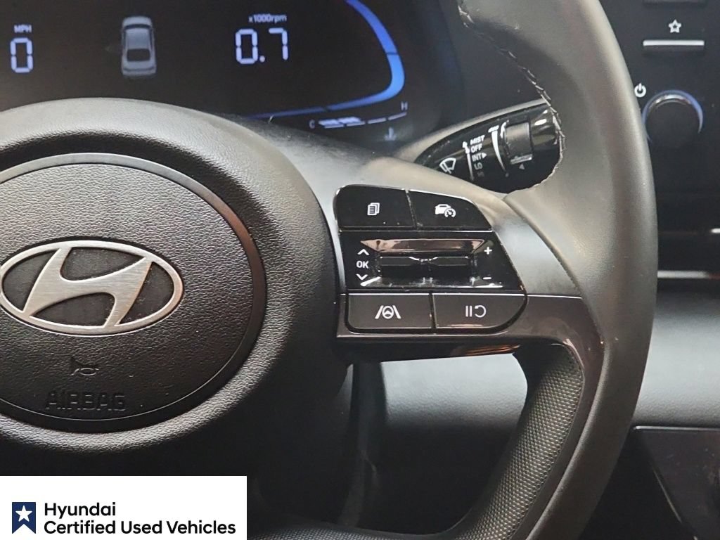Certified 2025 Hyundai Elantra Sport FWD image 20