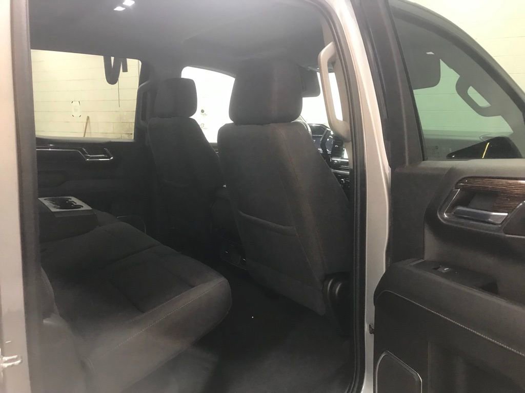 Used 2023 GMC Sierra 1500 Elevation image 34