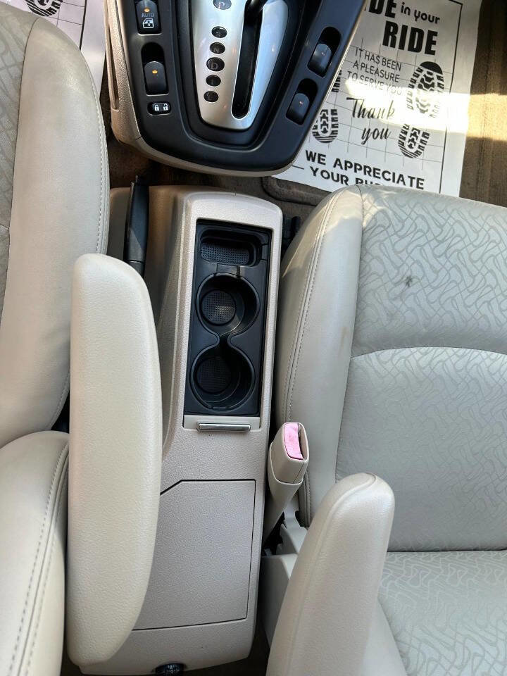 Used 2007 Saturn Vue 2WD V6 w/ Chrome Pkg image 25