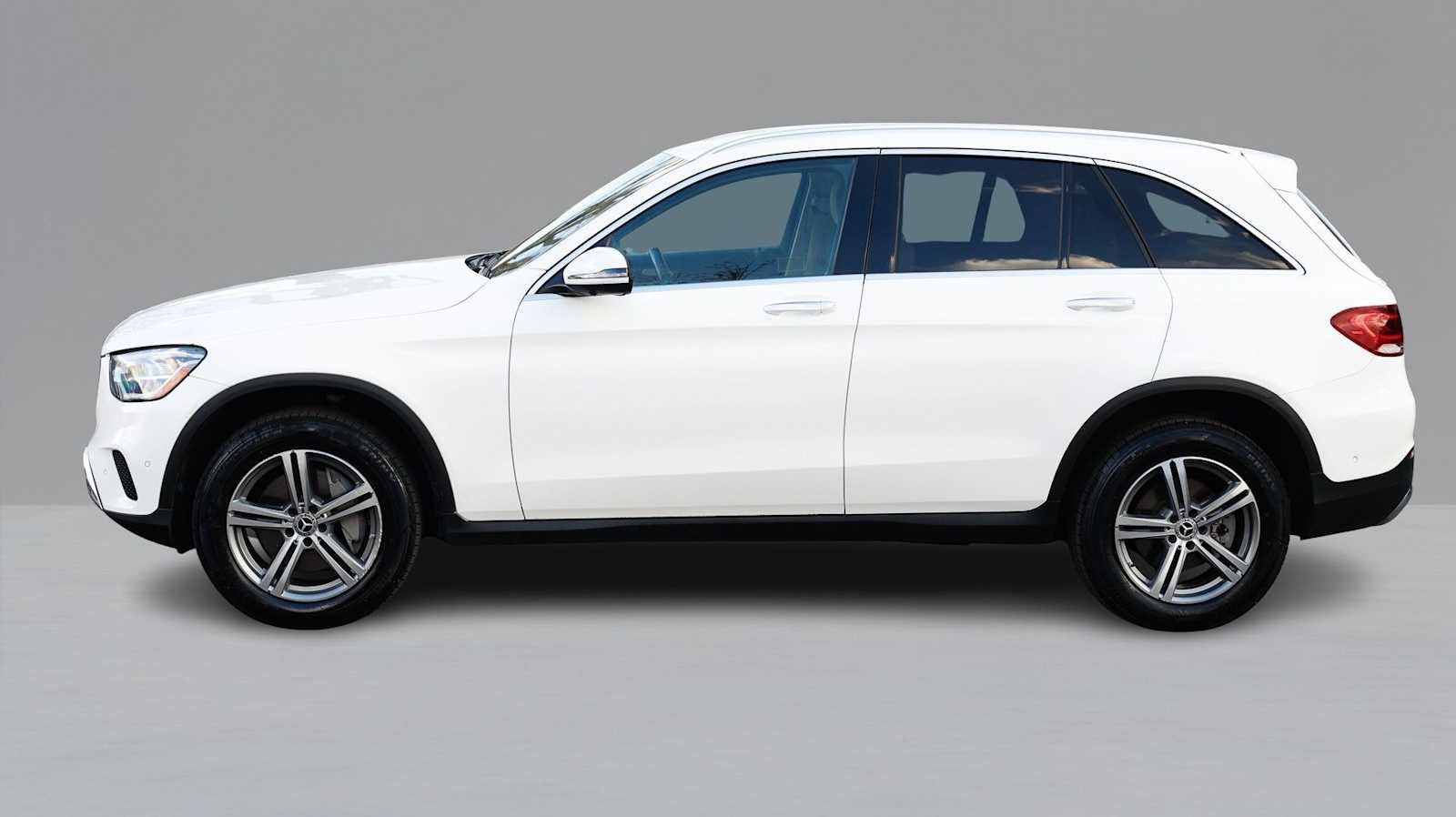 Used 2022 Mercedes-Benz GLC 300 4MATIC image 9